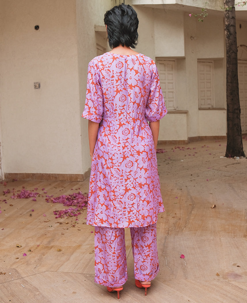 Lavender Asymmetric Set