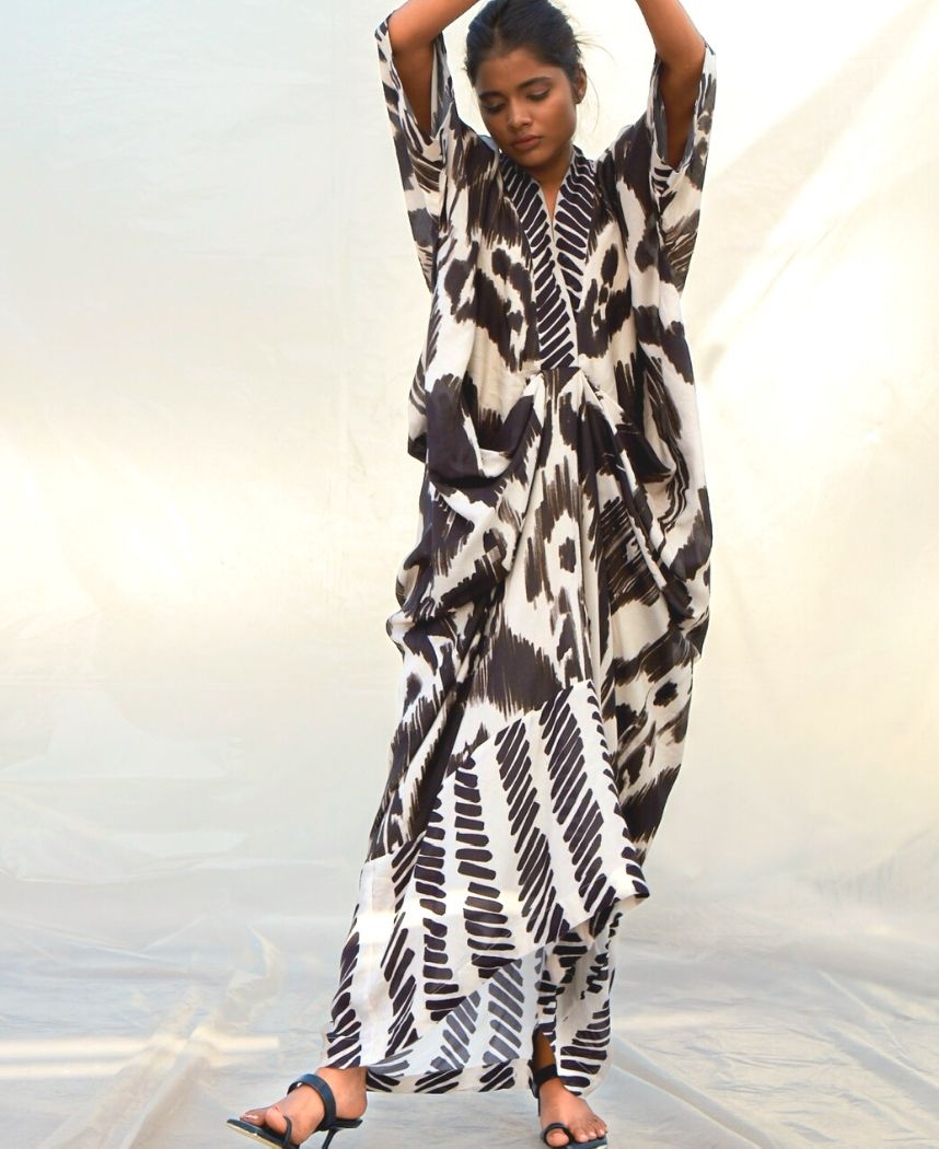 Mono Sketchpen Kaftan
