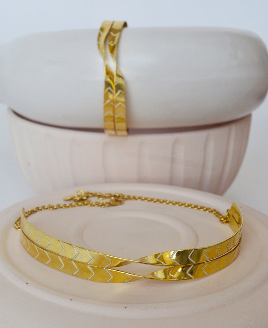 Twisted Chevron Choker