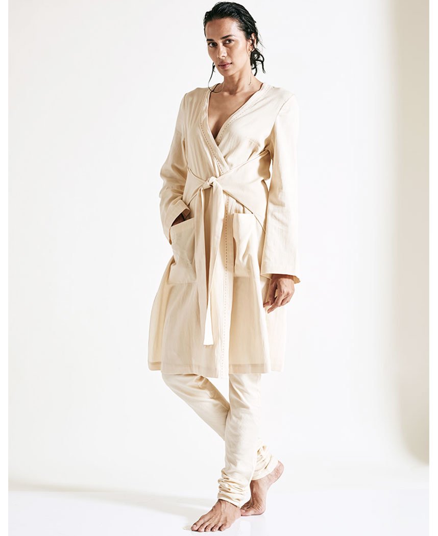 Vikashi Bathrobe