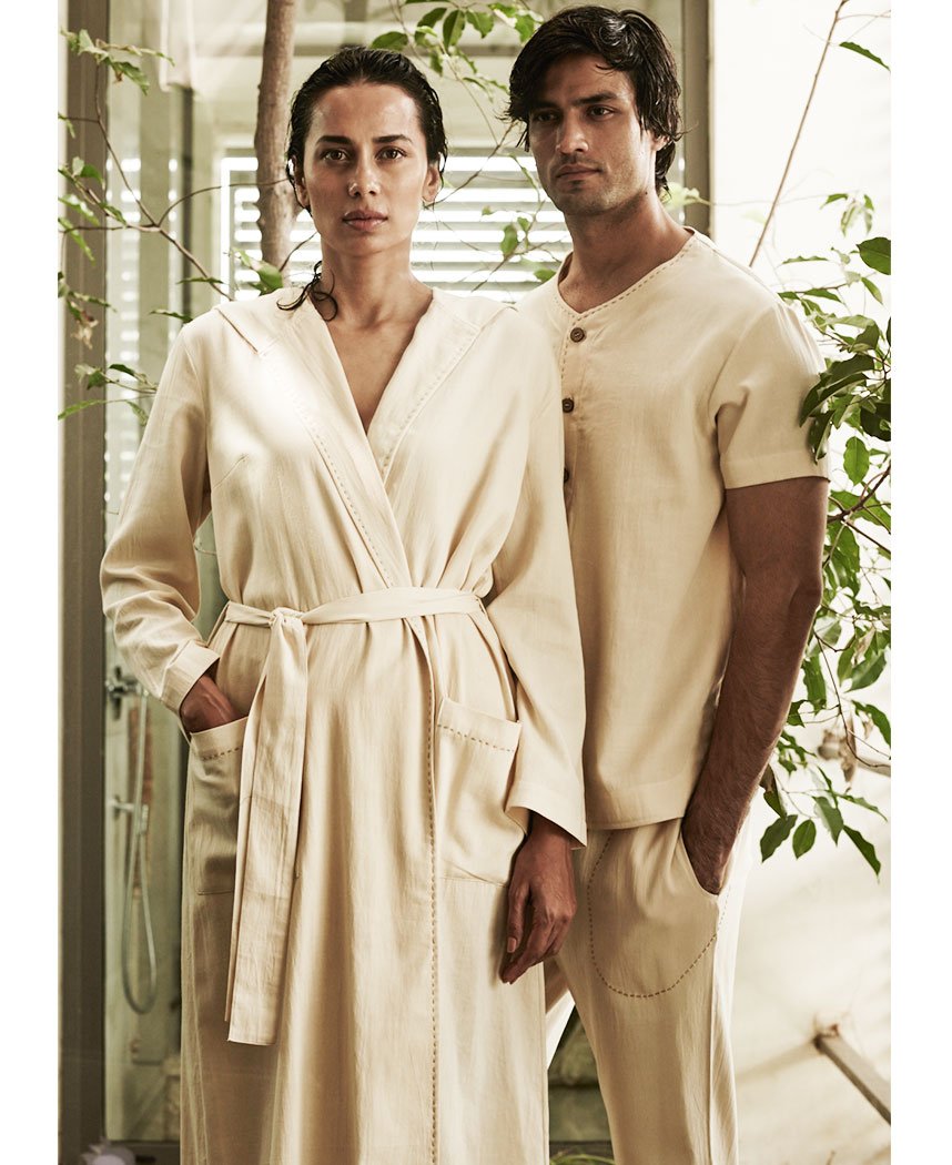Vikashi Bathrobe